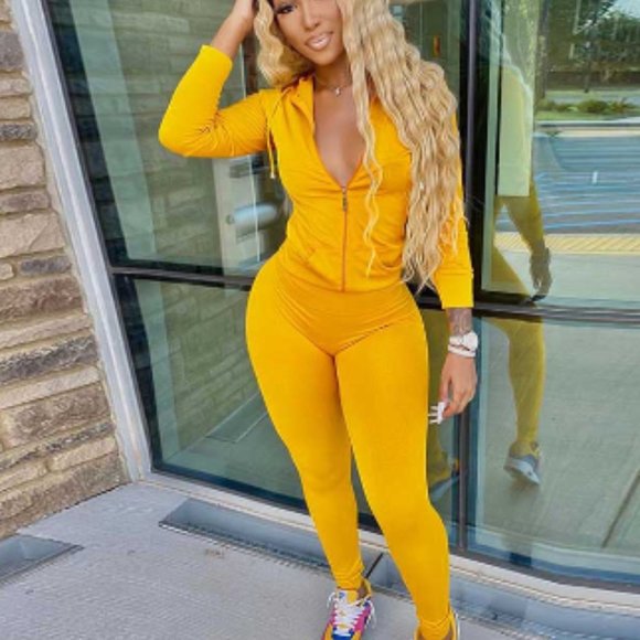 Amazon Other - Baddie 2 Piece Set